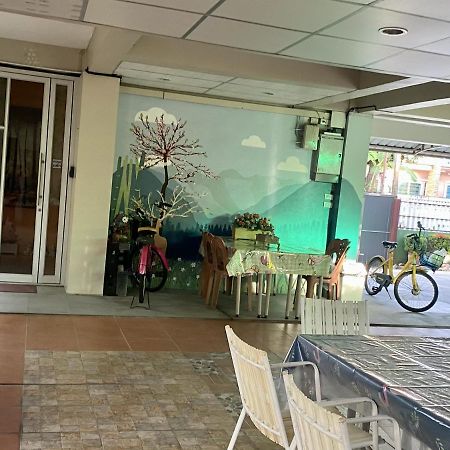 Bann In Suan Apartment Bangkok Exterior photo