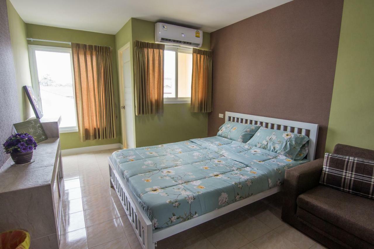 Bann In Suan Apartment Bangkok Exterior photo